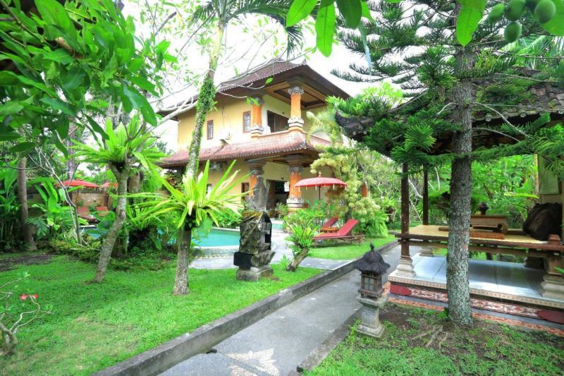 Uma Sari Cottage Ubud Esterno foto